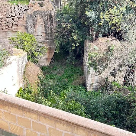 Dimora Sulle Cave פאביננה